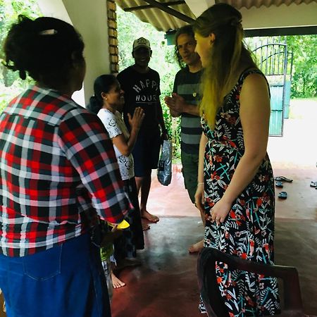 Punkalasa Tourist Lodge Anuradhapura Εξωτερικό φωτογραφία